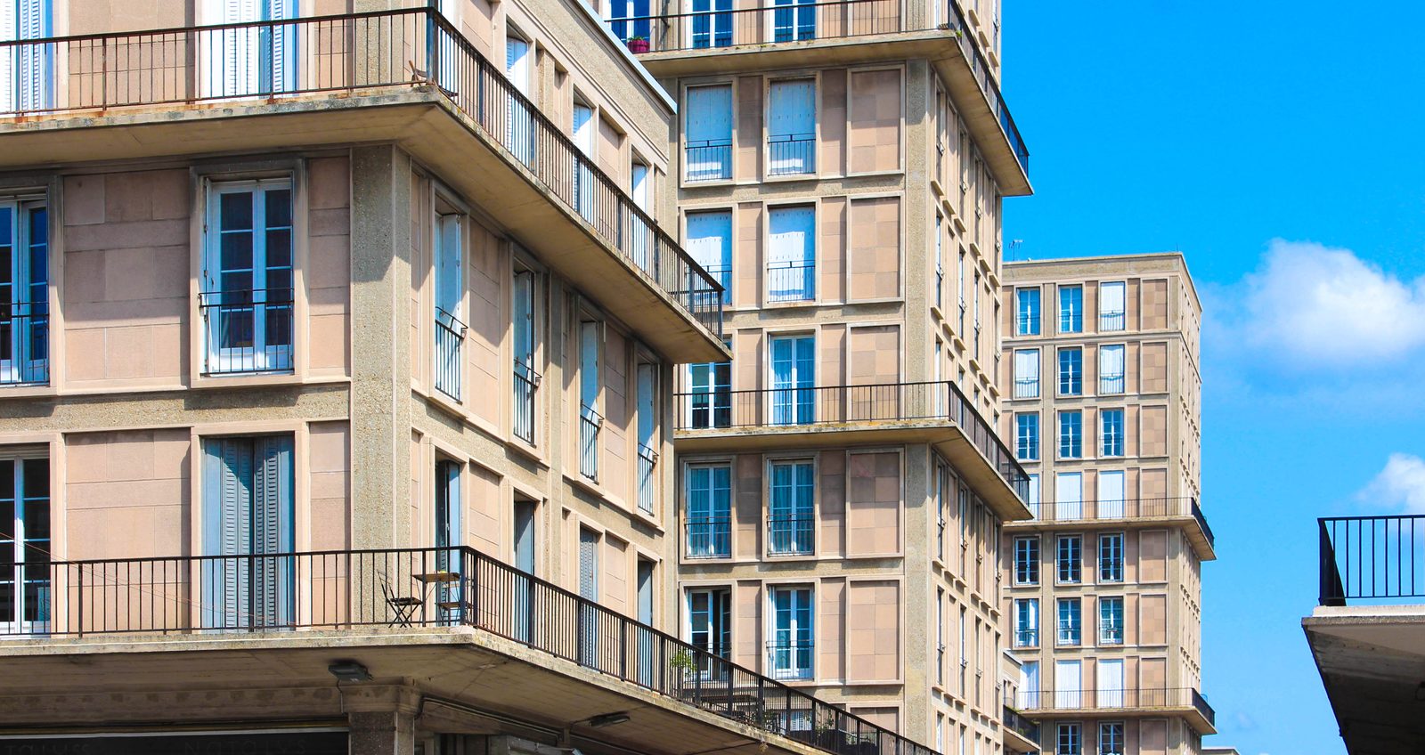 Façades des immeubles reconstruits par Auguste Perret au Havre